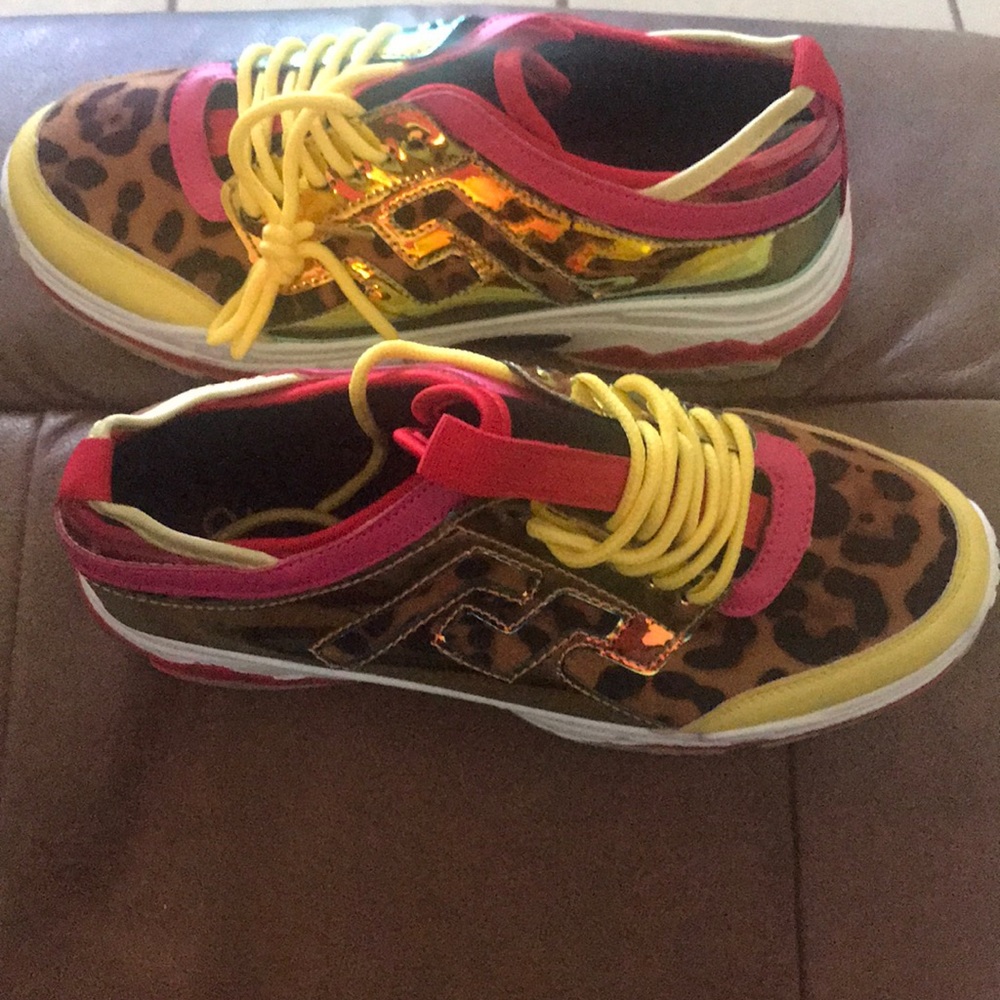 Sneakers